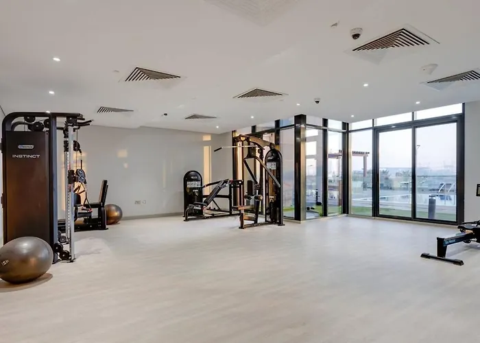 Elegant 2-Br Gem Quick Access Downtown Dubai